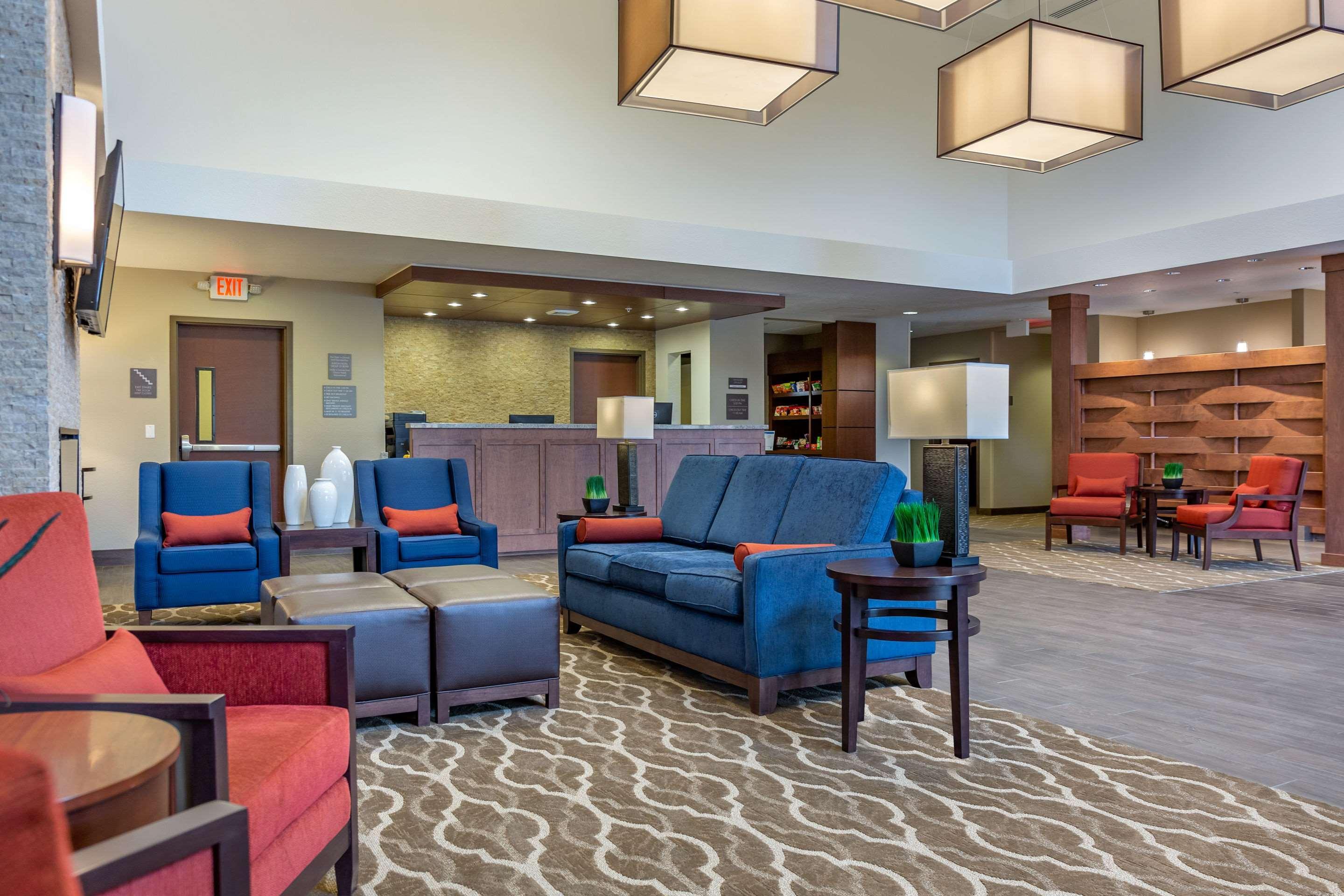 Comfort Inn & Suites Boise Airport Exterior photo